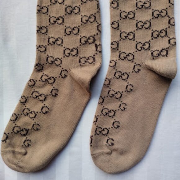 GUCCI | Web Stripe Camel Brown GG Logo Jacquard Knit Calf Socks Unisex Pre-Owned - Picture 3 of 11